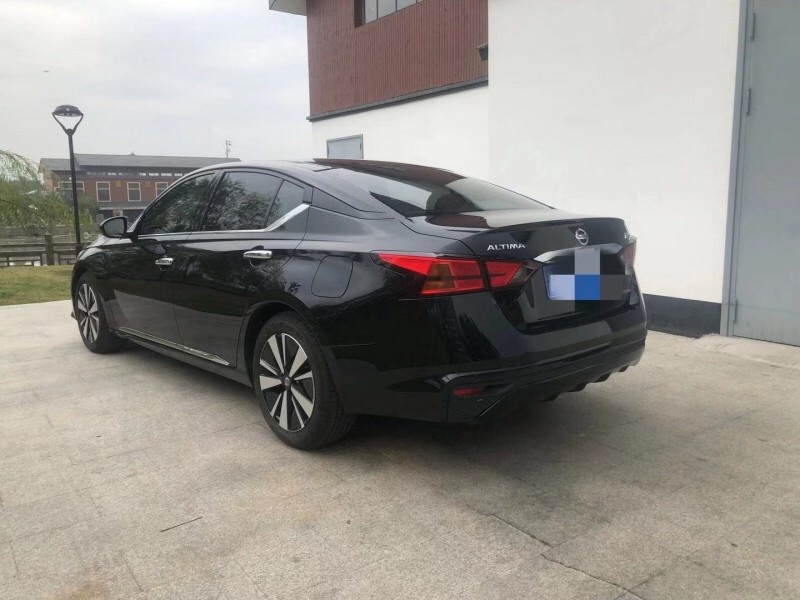 全新尼桑天籁20高配全车原版原漆首付2万左右